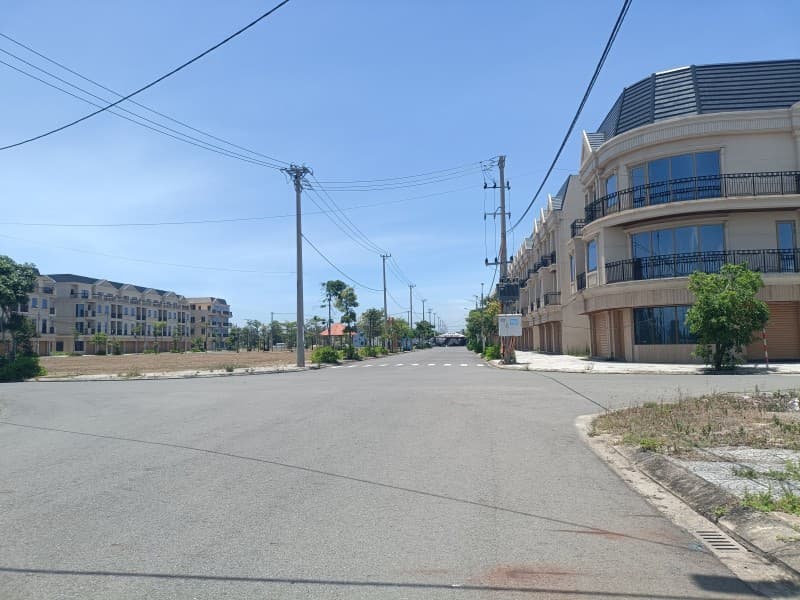 Đất khu vực Hội An 240