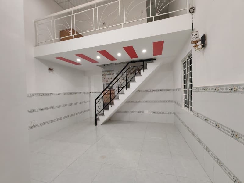 ÔNG ÍCH KHIÊM 46.2 C4 4.4 10.4 3.75 tỷ Hải Châu 3 đến 6 HĐ Chuyên gia Tuấn Khối Quân Vương 093253619