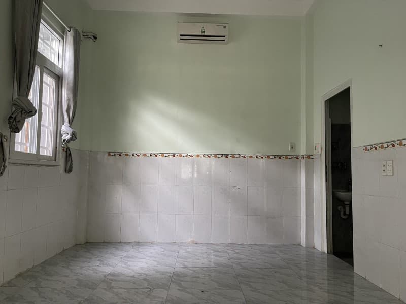 Nhà 3 tầng 112m² mặt tiền 6.3m Đô Đốc Lộc, Cẩm Lệ — tiềm năng kinh doanh, mặt tiền đường lớn, có dòng tiền