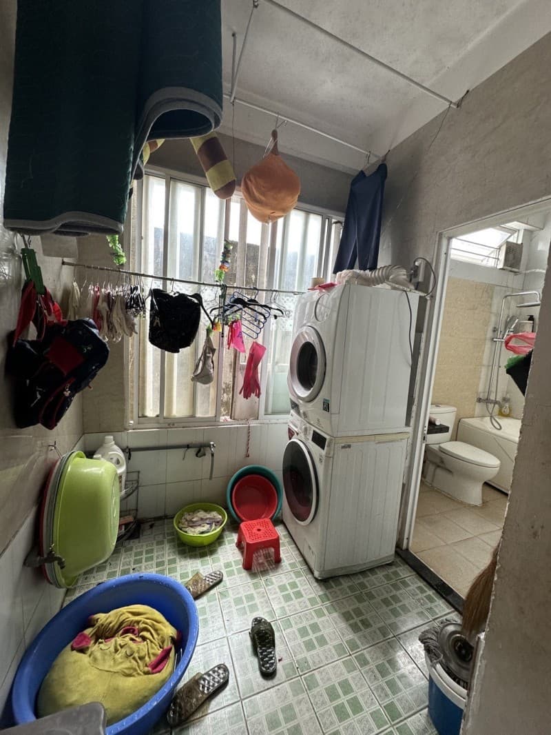 Nhà 3 tầng 100m² mặt tiền 5m Nguyễn Sáng, Sơn Trà — gần biển, tiềm năng kinh doanh, mặt tiền đường lớn, ô tô đỗ cửa