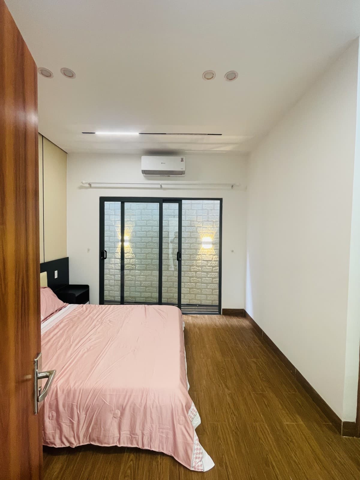 Nhà 3 tầng 116.6m² mặt tiền 5.2m Âu Cơ, Liên Chiểu — gần chợ, ô tô đỗ cửa