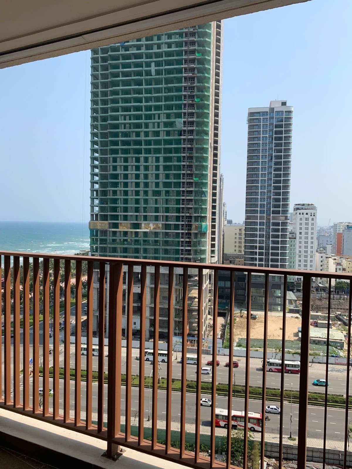 Căn hộ 95.8m² SLD.0902 WYNDHAM SOLEIL, Sơn Trà — gần chợ, tiềm năng kinh doanh, mặt tiền đường lớn, ô tô đỗ cửa