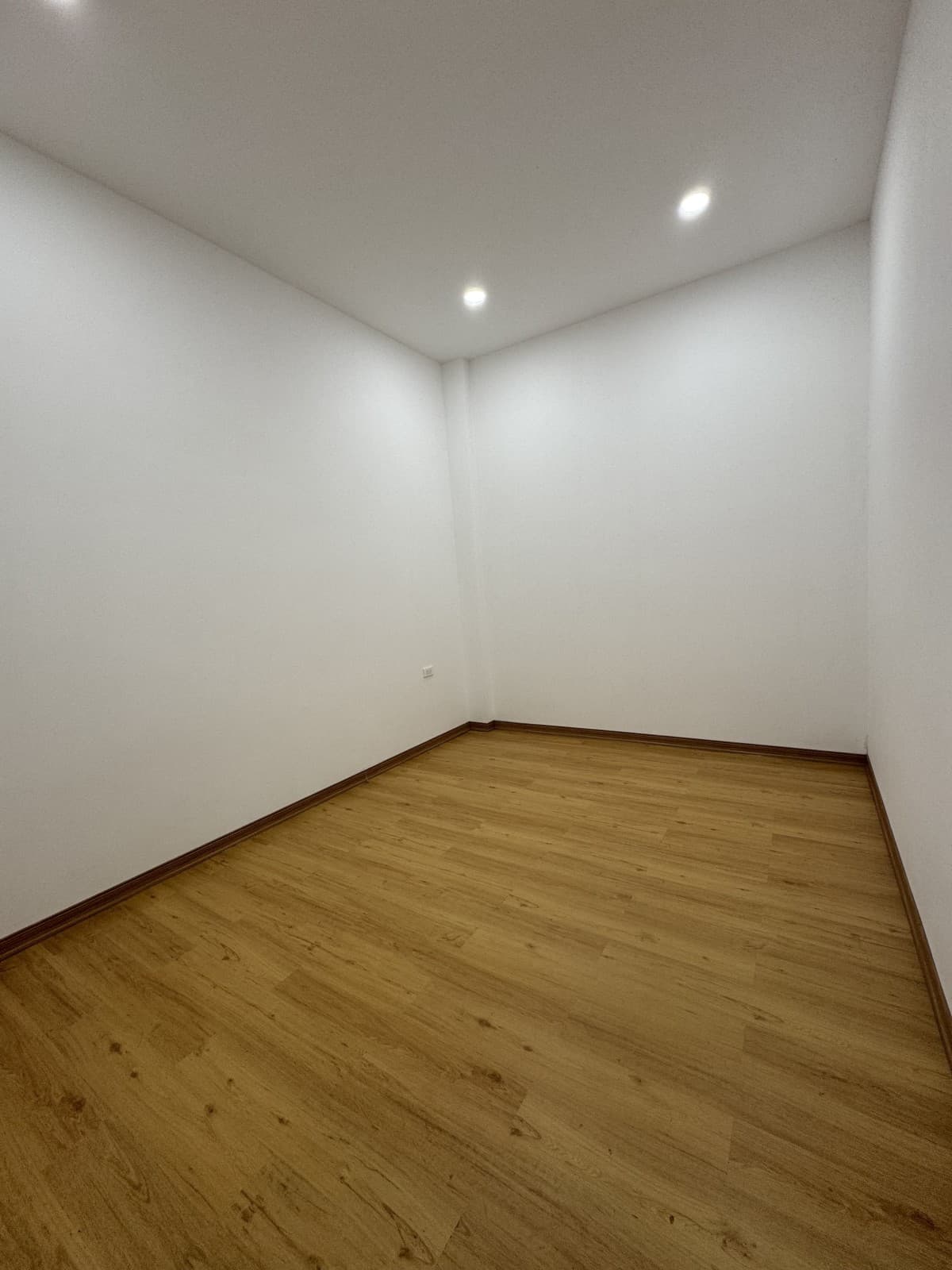 Nhà cấp 4 92.5m² mặt tiền 5m Triệu Quốc Đạt, Cẩm Lệ — gần chợ, gần trường học, gần bệnh viện, mặt tiền đường lớn